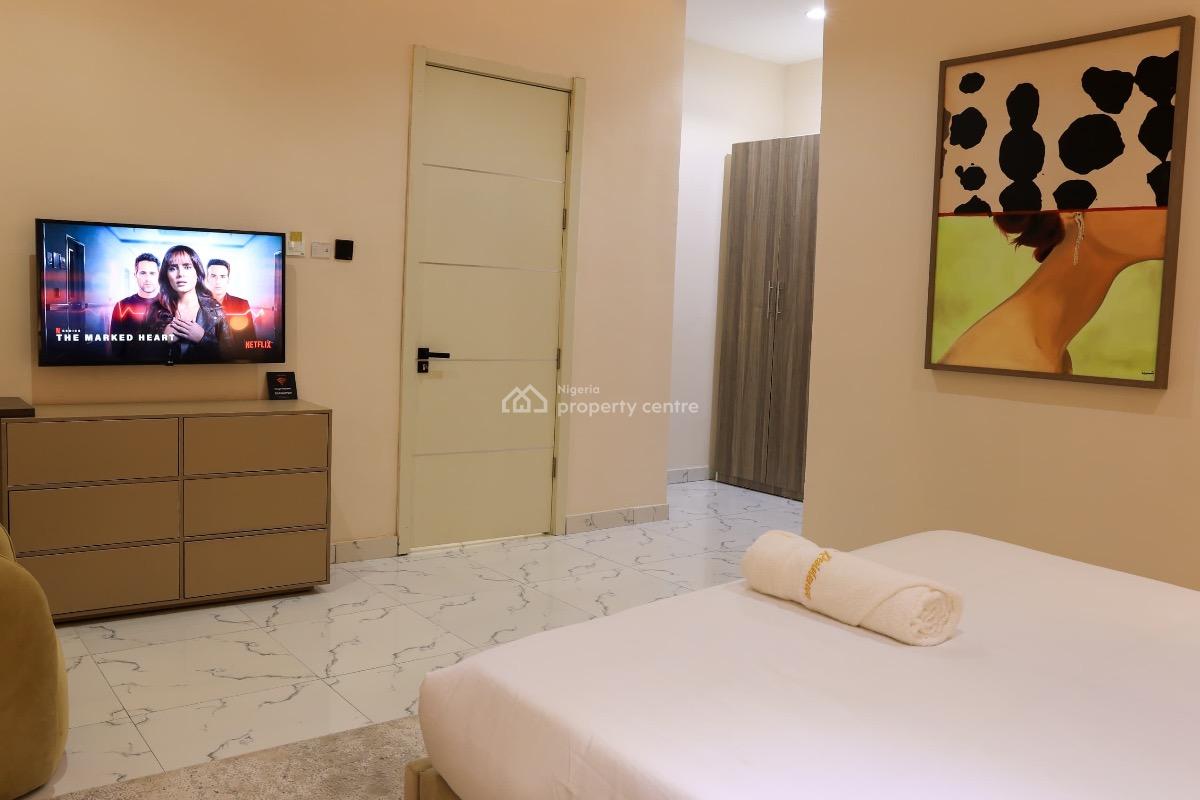 Luxury Four Bedroom with Mini Bar and Other Amenities, Ikoyi, Lagos, Flat / Apartment Short Let