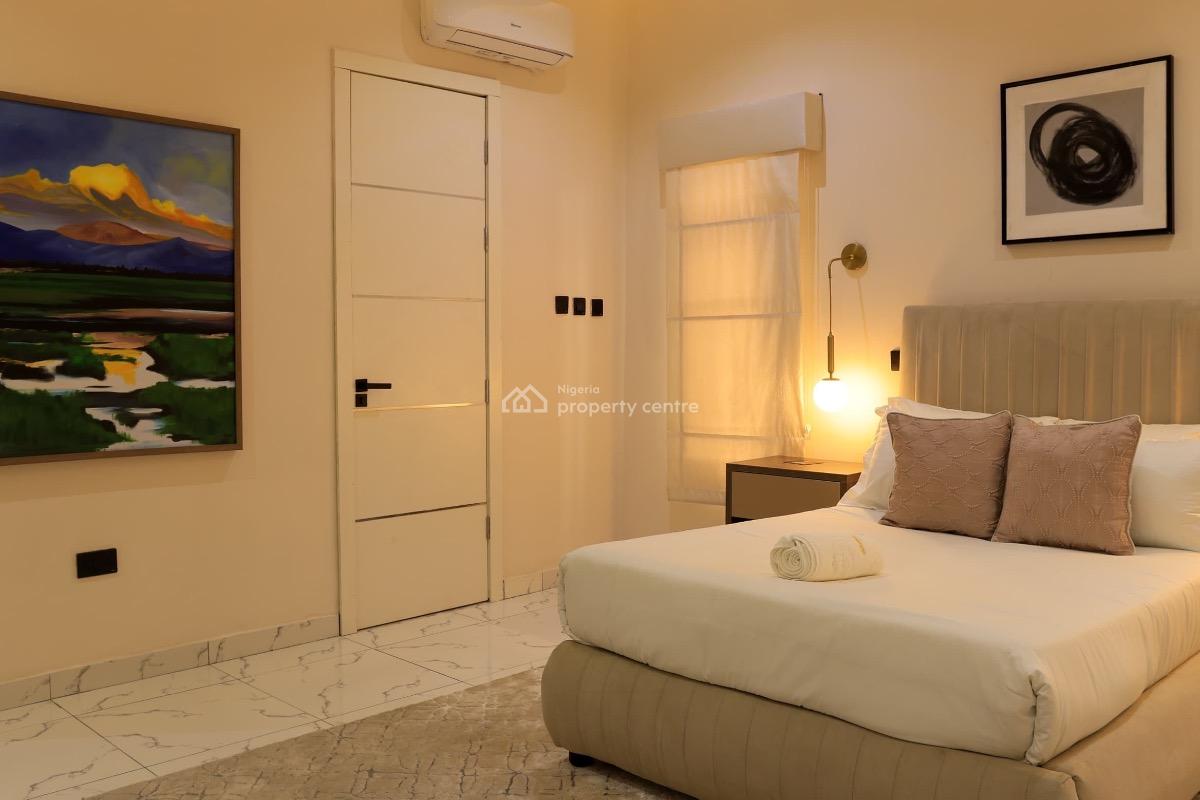 Luxury Four Bedroom with Mini Bar and Other Amenities, Ikoyi, Lagos, Flat / Apartment Short Let