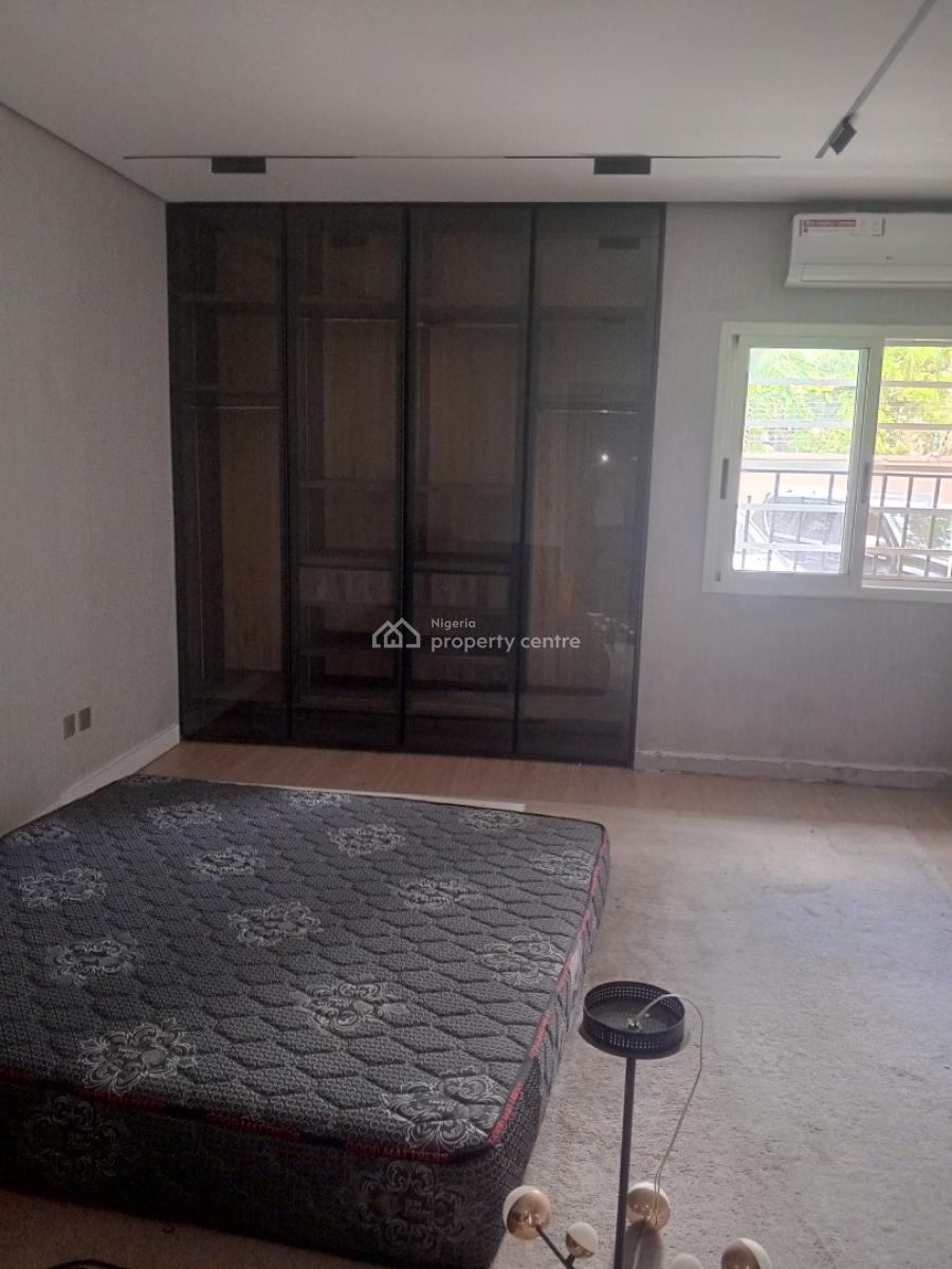 Well Maintained 3 Bedroom Apartment, Ikoyi on Banana Island, Ikoyi, Lagos, Flat / Apartment for Rent