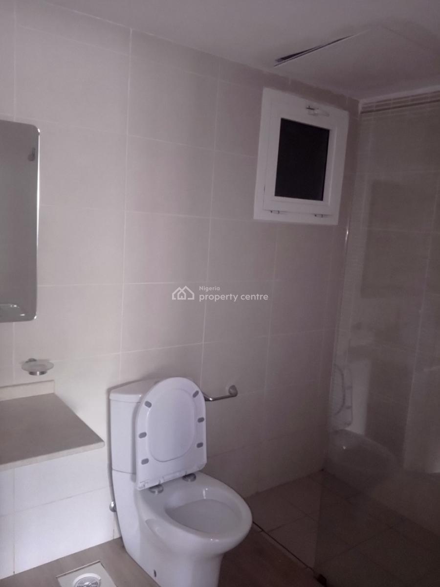Well Maintained 3 Bedroom Apartment, Ikoyi on Banana Island, Ikoyi, Lagos, Flat / Apartment for Rent