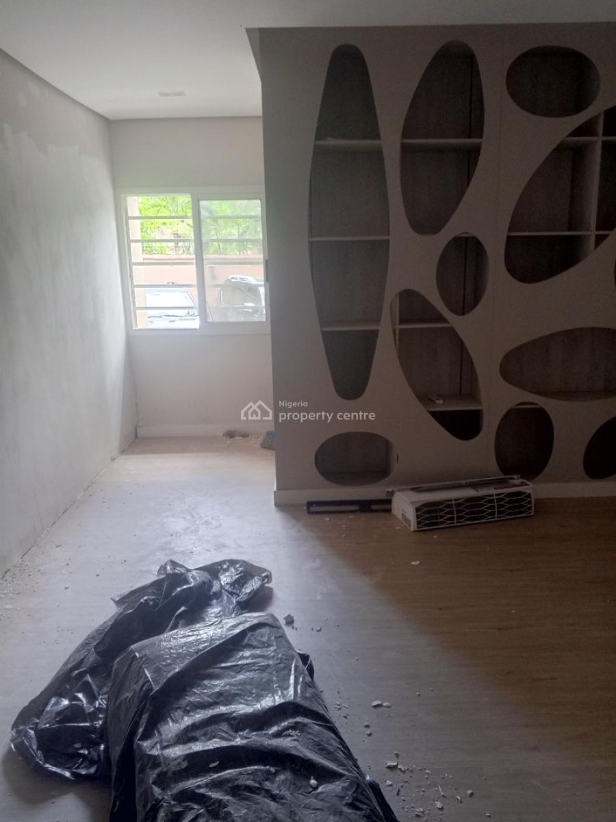 Well Maintained 3 Bedroom Apartment, Ikoyi on Banana Island, Ikoyi, Lagos, Flat / Apartment for Rent