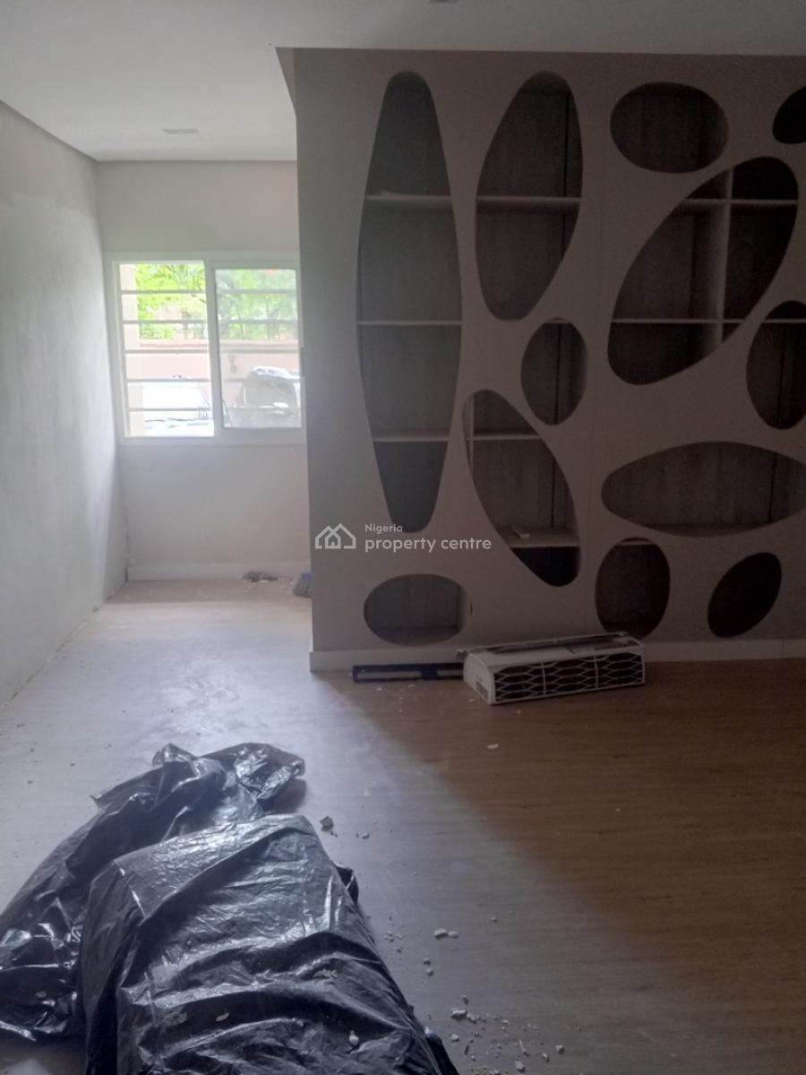 Well Maintained 3 Bedroom Apartment, Ikoyi on Banana Island, Ikoyi, Lagos, Flat / Apartment for Rent