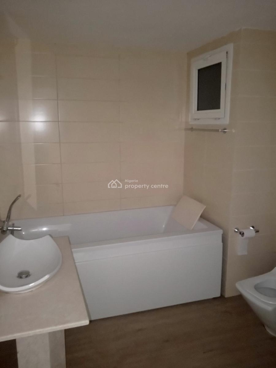 Well Maintained 3 Bedroom Apartment, Ikoyi on Banana Island, Ikoyi, Lagos, Flat / Apartment for Rent