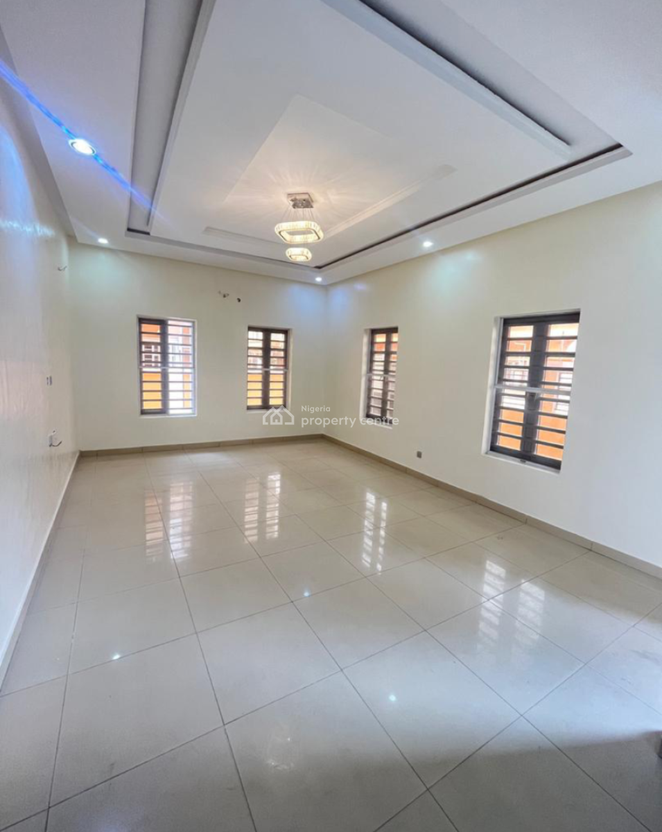 Spacious 5 Bedroom Fully Detached Duplex with Bq Along Spg Road, Ologo, Spg Road, Ologolo, Lekki, Lagos, Detached Duplex for Rent