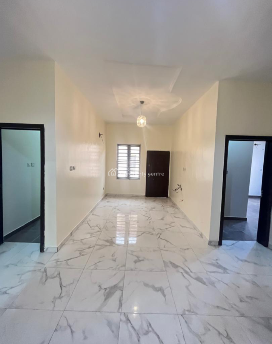 Spacious 5 Bedroom Fully Detached Duplex with Bq Along Spg Road, Ologo, Spg Road, Ologolo, Lekki, Lagos, Detached Duplex for Rent