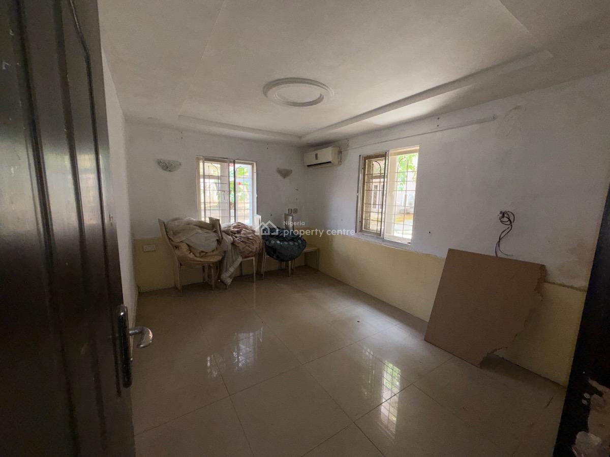 2 Bedroom Flat on The Ground Floor, Wuse 2, Abuja, Flat / Apartment for Rent