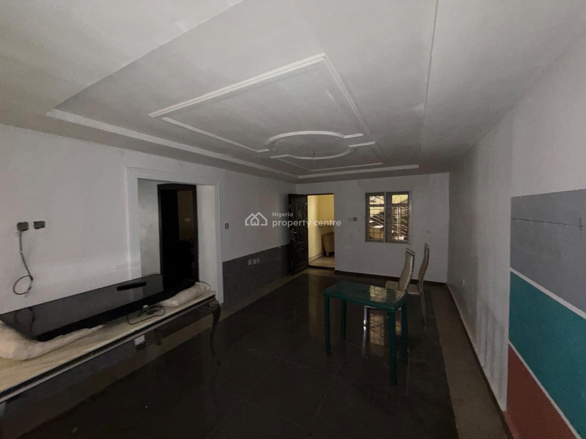 2 Bedroom Flat on The Ground Floor, Wuse 2, Abuja, Flat / Apartment for Rent