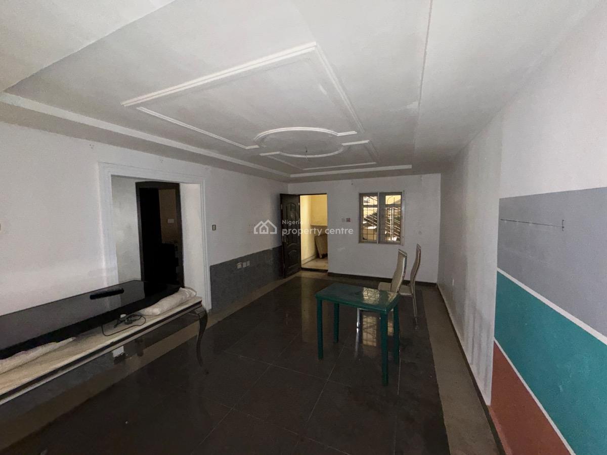 2 Bedroom Flat on The Ground Floor, Wuse 2, Abuja, Flat / Apartment for Rent