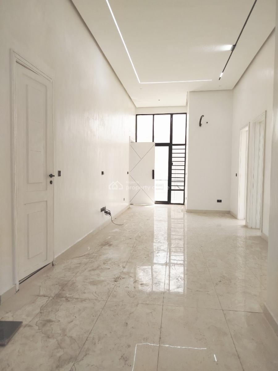 3 Bedroom Apartment with Gym and Pool, Lekki Phase 1, Lekki, Lagos, House for Sale