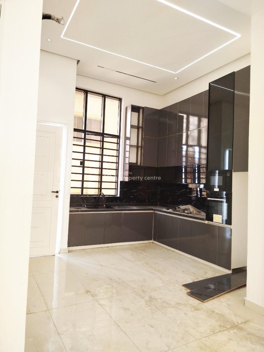 3 Bedroom Apartment with Gym and Pool, Lekki Phase 1, Lekki, Lagos, House for Sale
