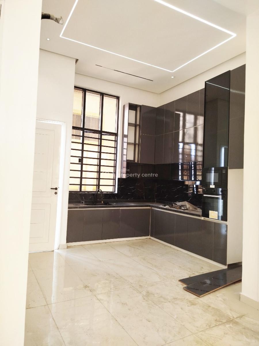 3 Bedroom Apartment with Gym and Pool, Lekki Phase 1, Lekki, Lagos, House for Sale