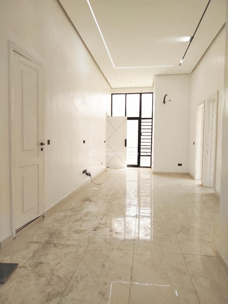 3 Bedroom Apartment with Gym and Pool, Lekki Phase 1, Lekki, Lagos, House for Sale