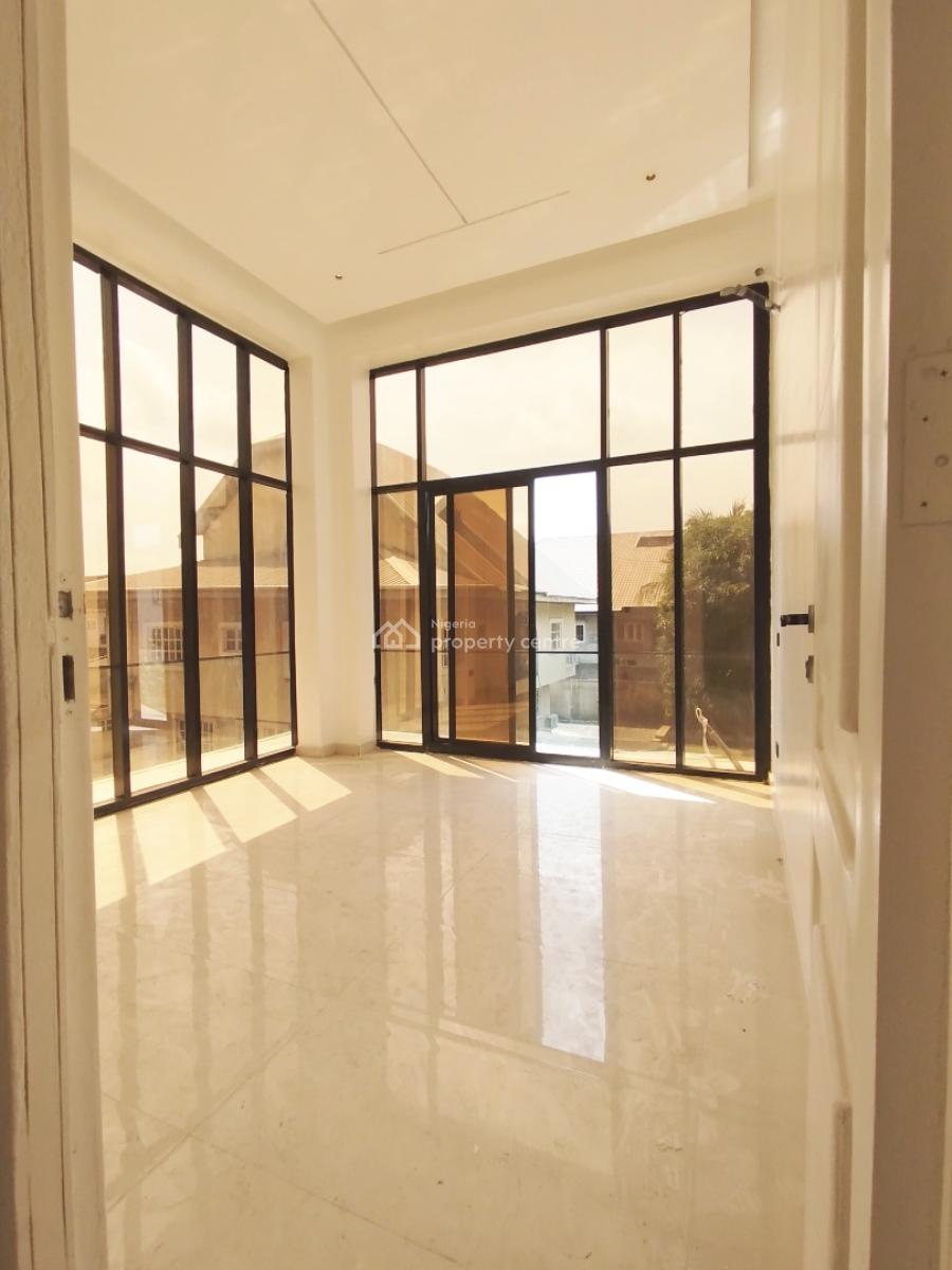 3 Bedroom Apartment with Gym and Pool, Lekki Phase 1, Lekki, Lagos, House for Sale