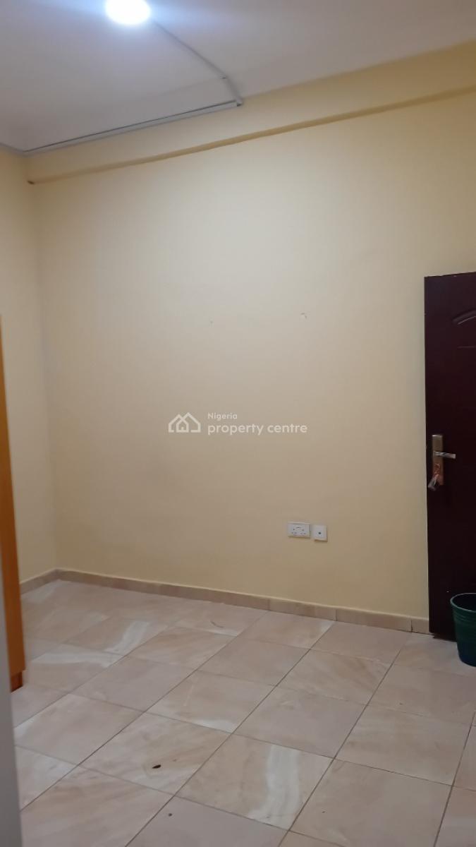 Standard Sp Room Self Contain, Eleganza Garden Estate, Vgc, Lekki, Lagos, Flat / Apartment for Rent