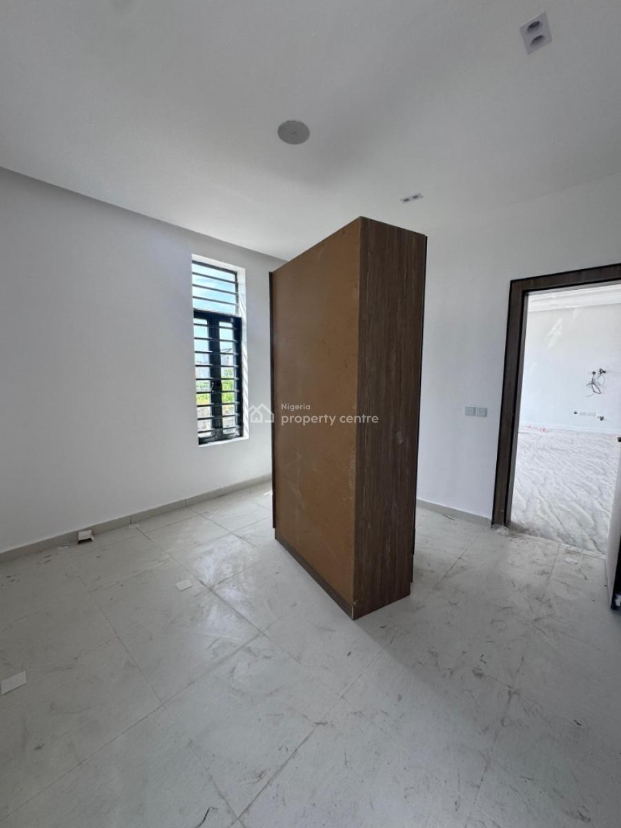 Last Unit of Luxury 2 Bedroom Apartment with Ensuite Rooms, Pool & Gym, Osapa, Lekki, Lagos, Flat / Apartment for Sale