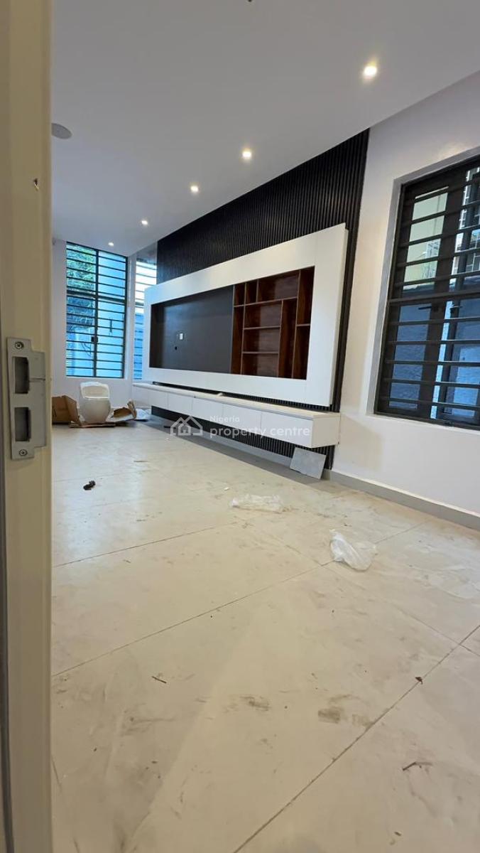 4 Bedroom Semi Detached Duplex at Adeniyi Jones, Ikeja, Adeniyi Jones, Ikeja, Lagos, Semi-detached Duplex for Sale