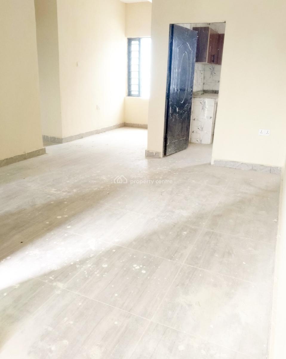 Nice and Standard Spacious Brand New 2bedroom Flat, Serene and Secure Estate in Golf Estate Lakowe, Lakowe, Ibeju Lekki, Lagos, Flat / Apartment for Rent