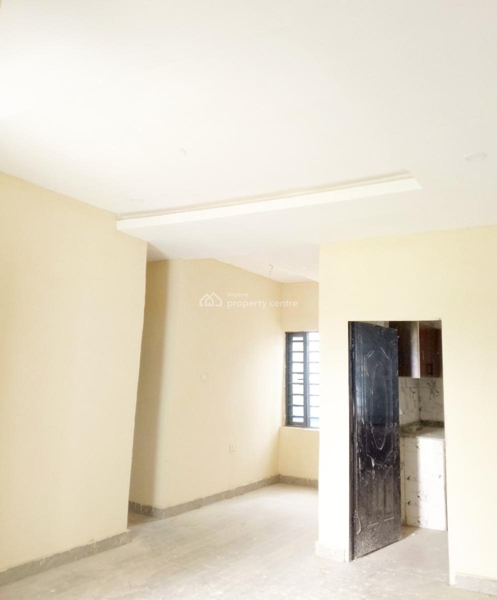 Nice and Standard Spacious Brand New 2bedroom Flat, Serene and Secure Estate in Golf Estate Lakowe, Lakowe, Ibeju Lekki, Lagos, Flat / Apartment for Rent