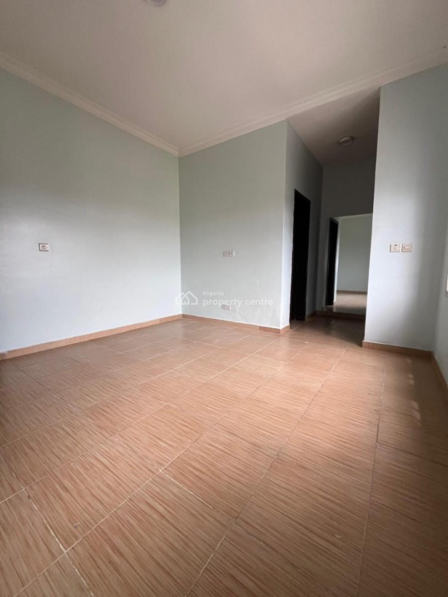 Spacious 2 Bedroom Apartment Full Serviced, Platinum Way, Lekki Phase 1, Lekki, Lagos, Flat / Apartment for Rent