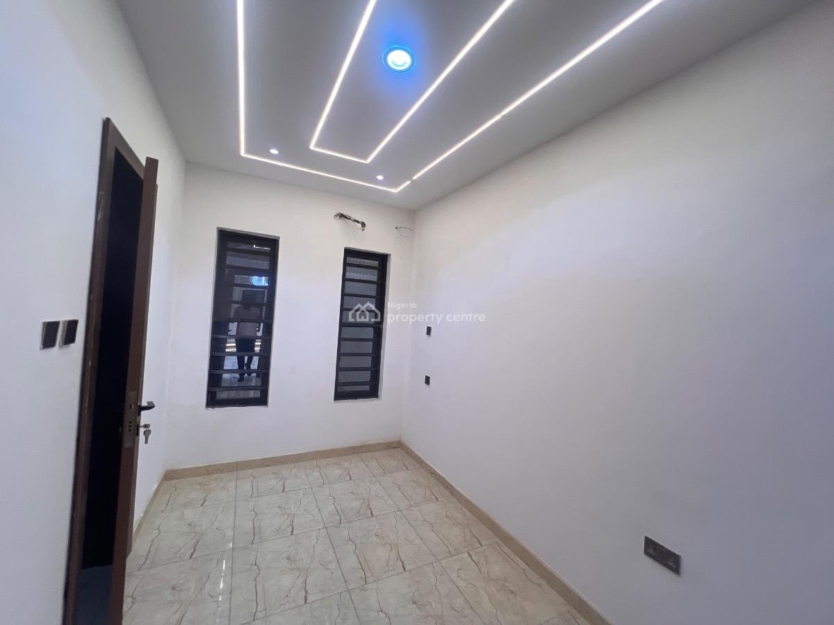Luxury Selfcompound Duplex in New Oko Oba, New Oko-oba, Agege, Lagos, Semi-detached Duplex for Sale