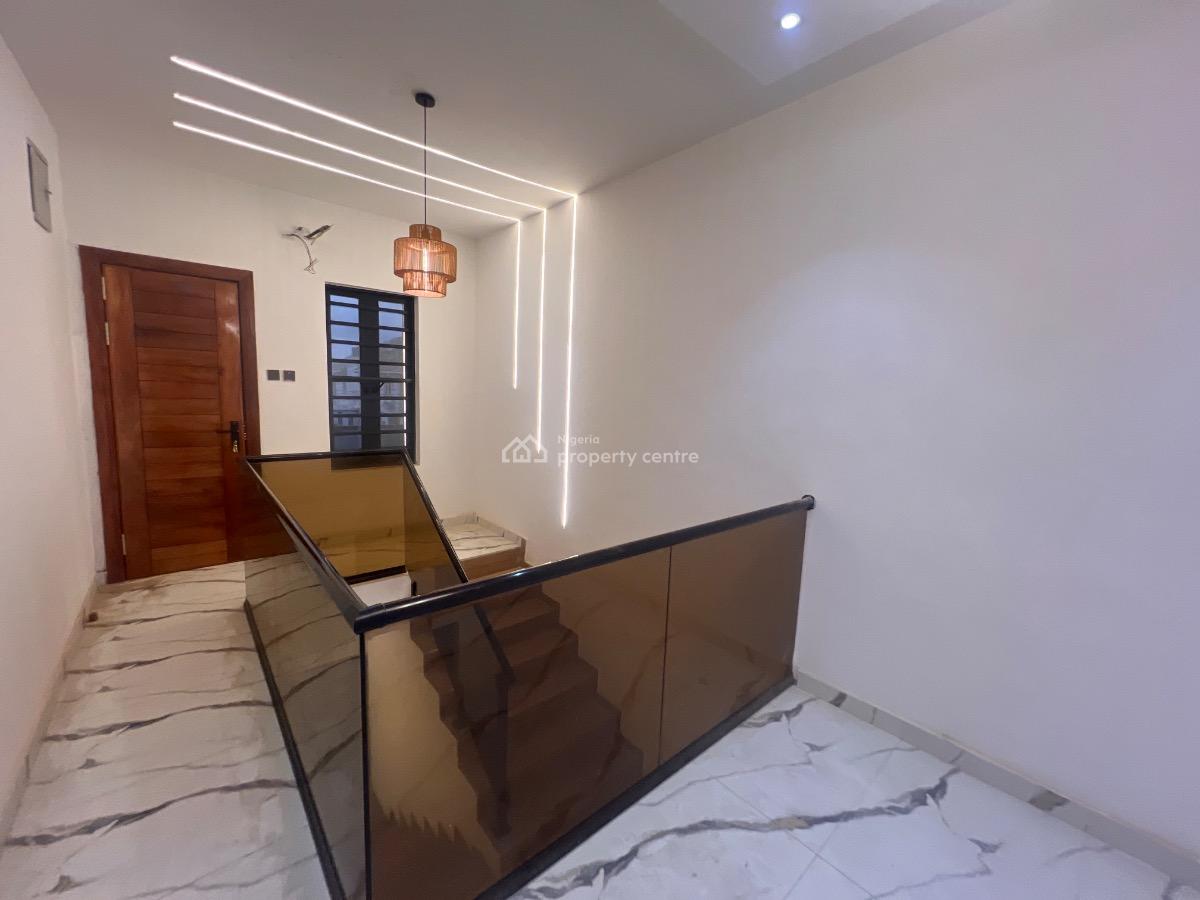 Luxury Selfcompound Duplex in New Oko Oba, New Oko-oba, Agege, Lagos, Semi-detached Duplex for Sale