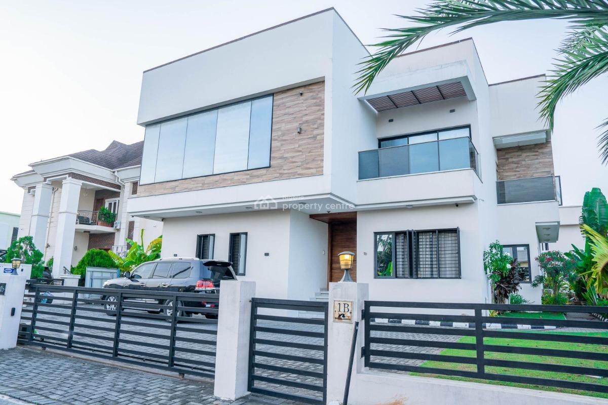 7 Bedroom Fully Detached House with 2 Rooms Bq, Chevron Drive., Lekki, Lagos, Detached Duplex for Sale