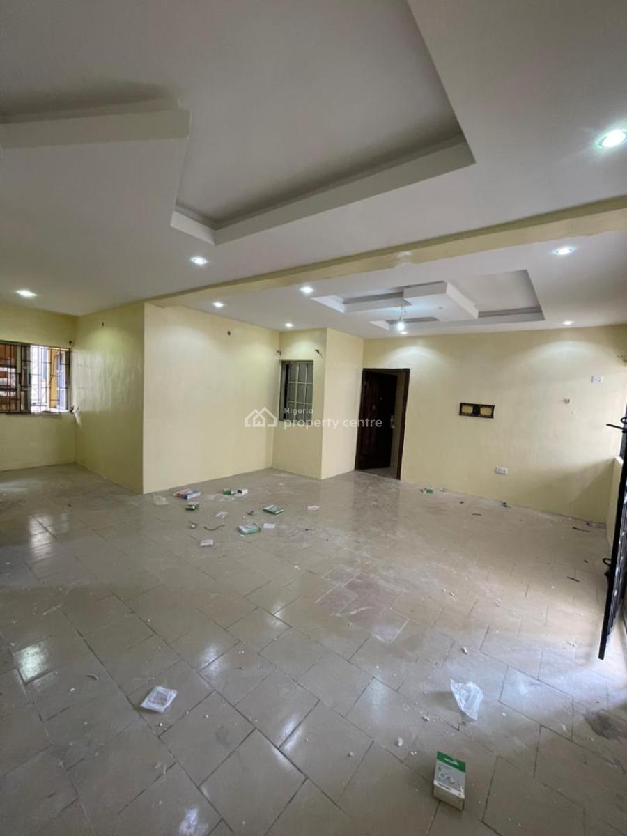 New Renovated 3bedroom Apartment [upstairs], Off Brown Rd, Aguda, Surulere, Lagos, House for Rent