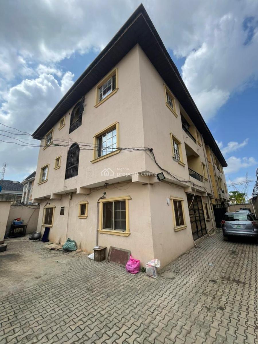 New Renovated 3bedroom Apartment [upstairs], Off Brown Rd, Aguda, Surulere, Lagos, House for Rent