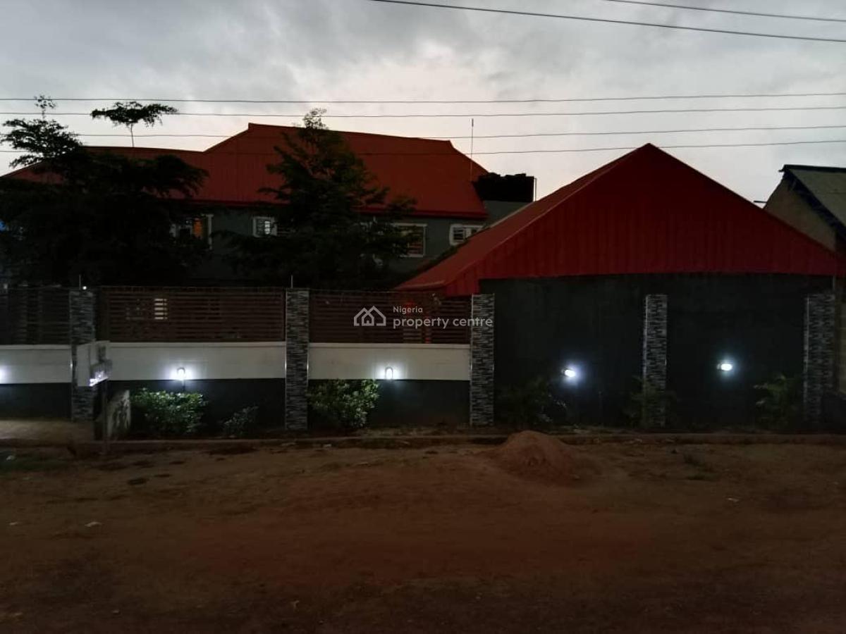 ** Hotel** Newly & Luxury Built Hotel Lounge Bar, Dangote Road. Itori, Ogun State, Ewekoro, Ogun, Hotel / Guest House for Sale