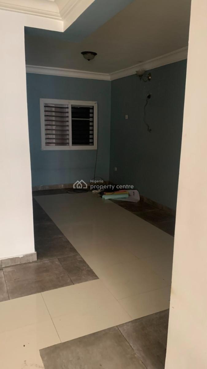 3 Bedroom in a Secured Estate on 1st Floor, Megamound Estate, Ikate Elegushi, Lekki, Lagos, Flat / Apartment for Rent