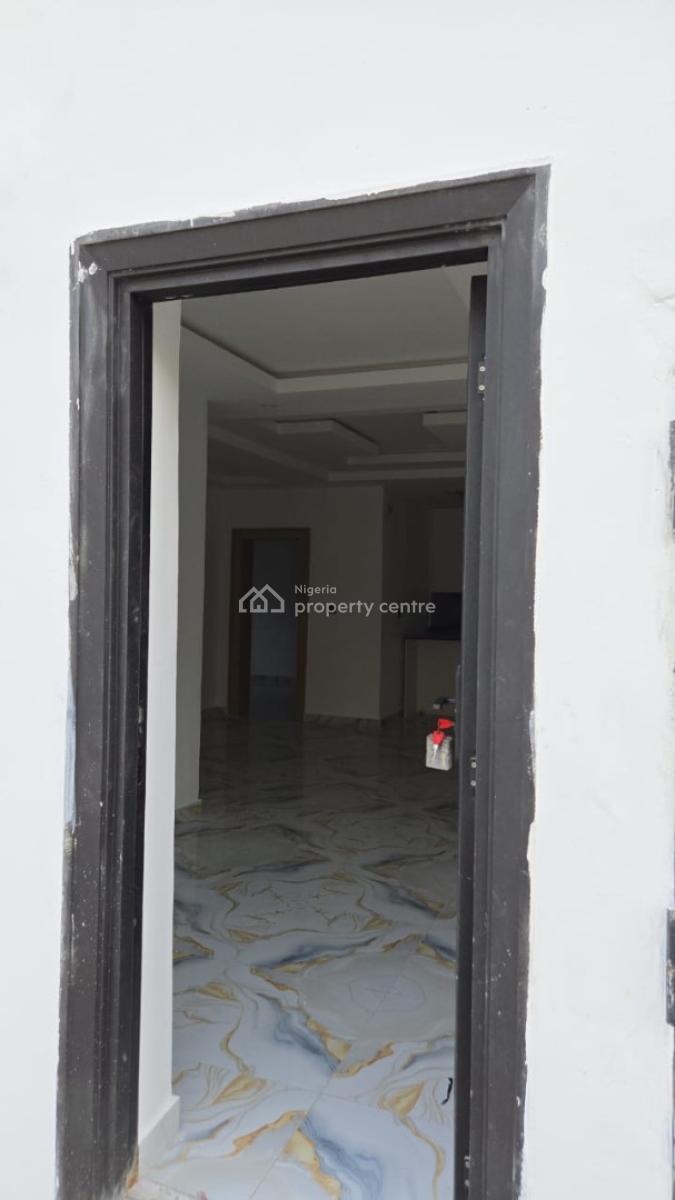 2 Bedroom Apartment, New Road, Lekki, Lagos, Flat / Apartment for Rent