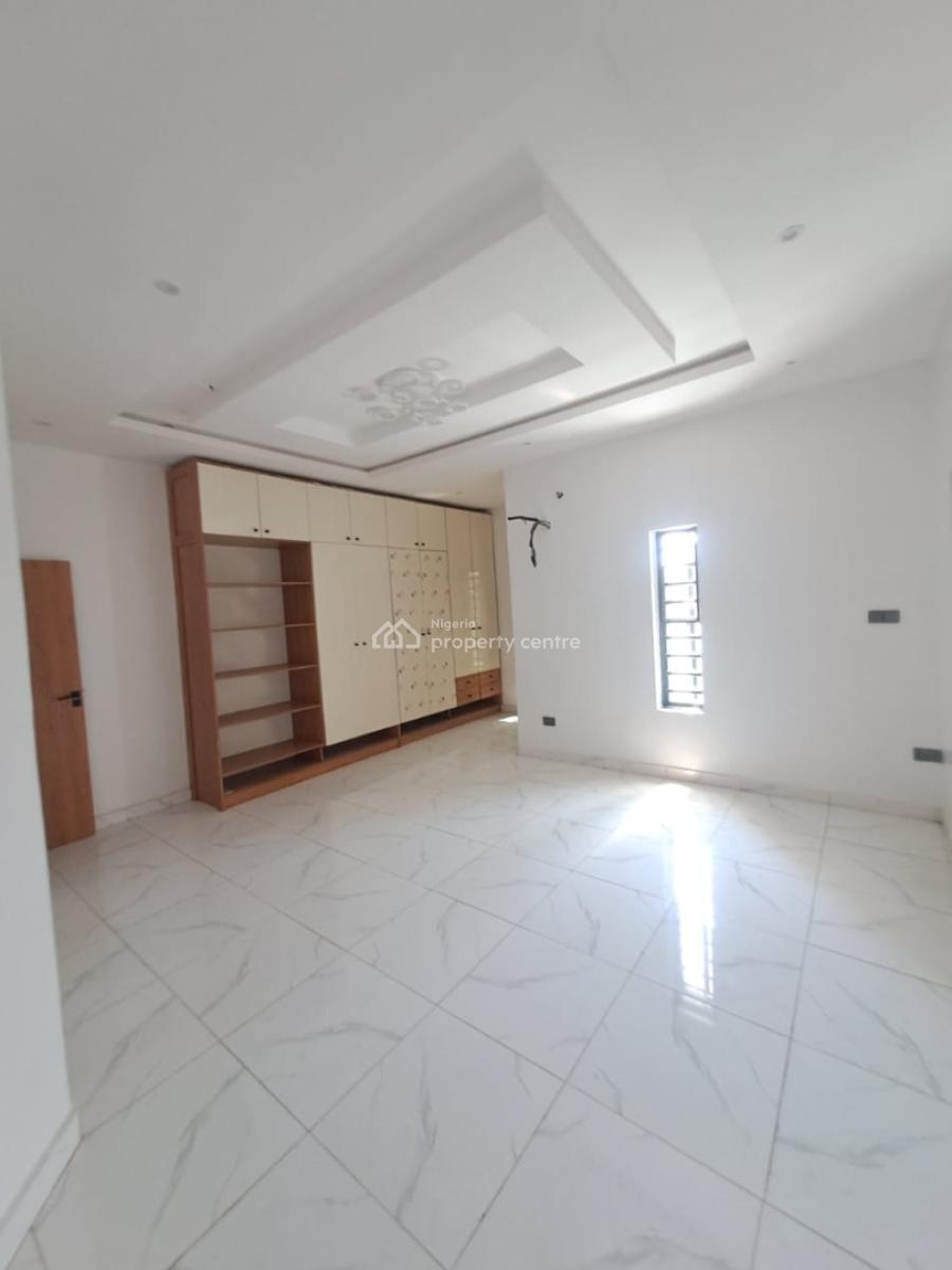 4 Bedroom Semi Detached with Bq, Ologolo, Lekki, Lagos, Flat / Apartment for Rent