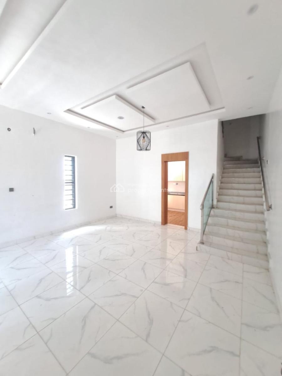 4 Bedroom Semi Detached with Bq, Ologolo, Lekki, Lagos, Flat / Apartment for Rent