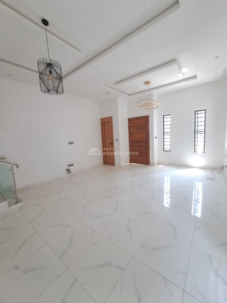 4 Bedroom Semi Detached with Bq, Ologolo, Lekki, Lagos, Flat / Apartment for Rent