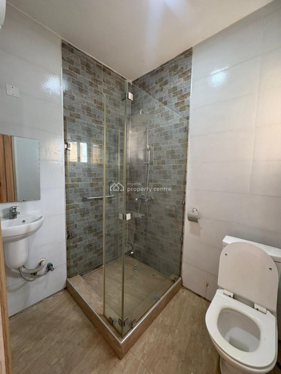 Standard  Upstairs Bedroom Inside. a Shared Apartmenti., Royal Pine Estate Gate Orchid Road, Lekki, Lagos, Self Contain (single Rooms) for Rent