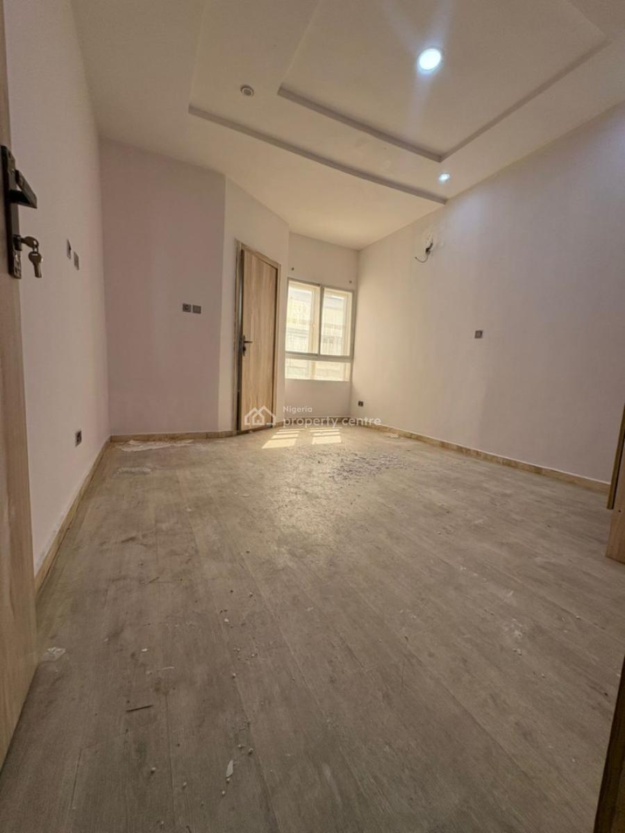 Standard  Upstairs Bedroom Inside. a Shared Apartmenti., Royal Pine Estate Gate Orchid Road, Lekki, Lagos, Self Contain (single Rooms) for Rent