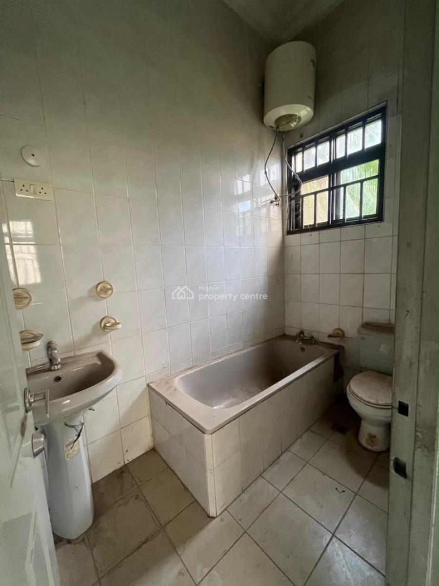 6 Bedroom Detached Duplex with a Study Room and Box Room, Utako, Abuja, Detached Duplex for Rent