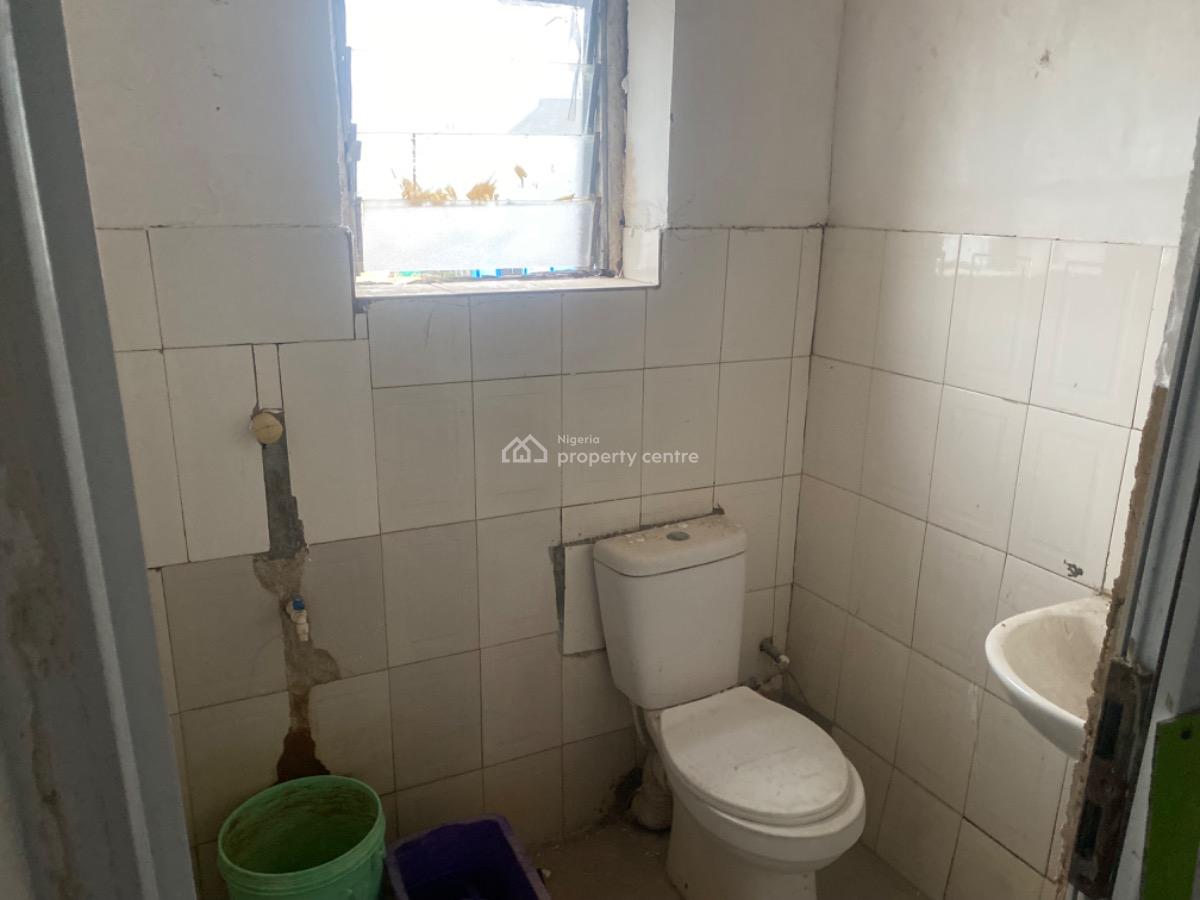 a Spacious and Serene 3-bedroom Flat, Alapere Lagos, Alapere, Ketu, Lagos, House for Rent