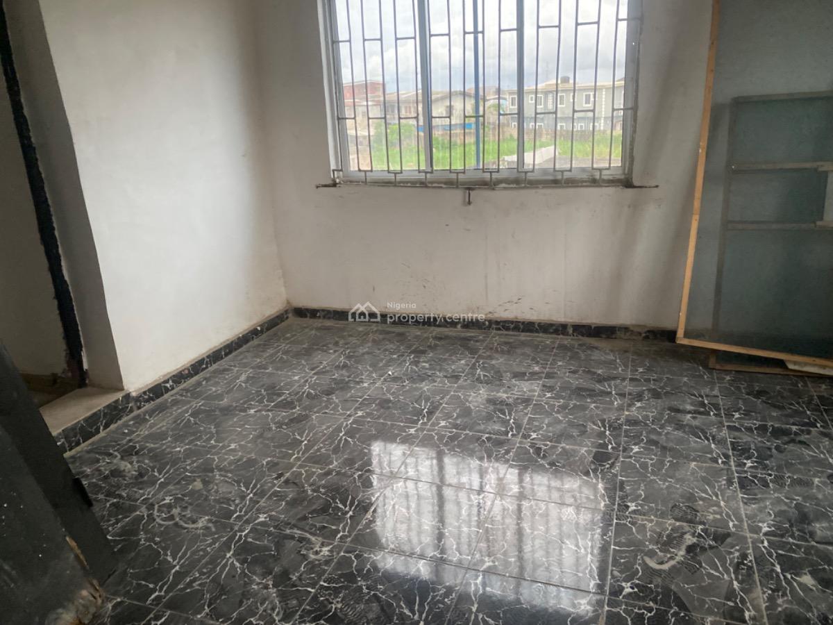 a Spacious and Serene 3-bedroom Flat, Alapere Lagos, Alapere, Ketu, Lagos, House for Rent