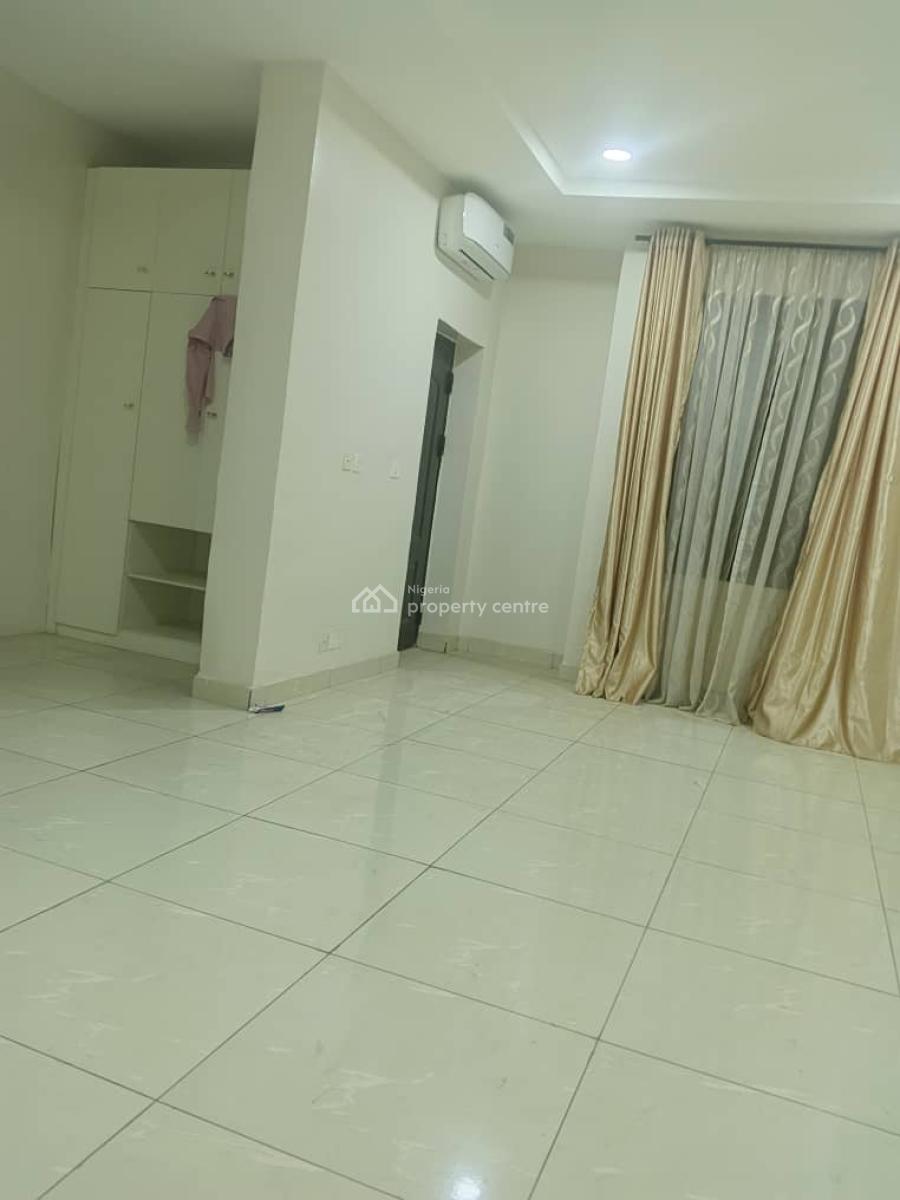 4 Bedroom Terrace Duplex, Close to Nnpc, Guzape District, Abuja, Terraced Duplex for Rent