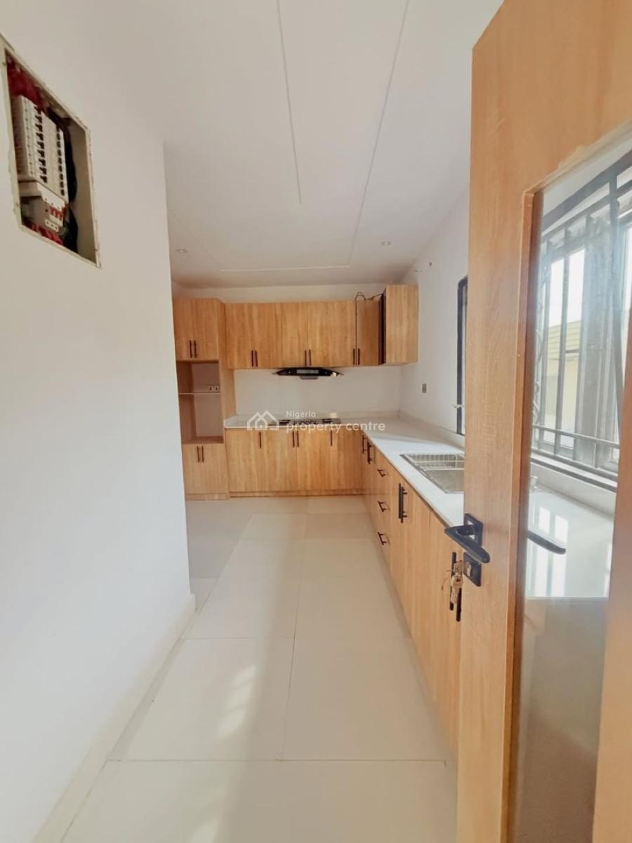 Spaciously Built 4 Bedroom Detached Duplex with Bq in Secure Estate, Adeniyi Jones, Ikeja, Lagos, Detached Duplex for Sale