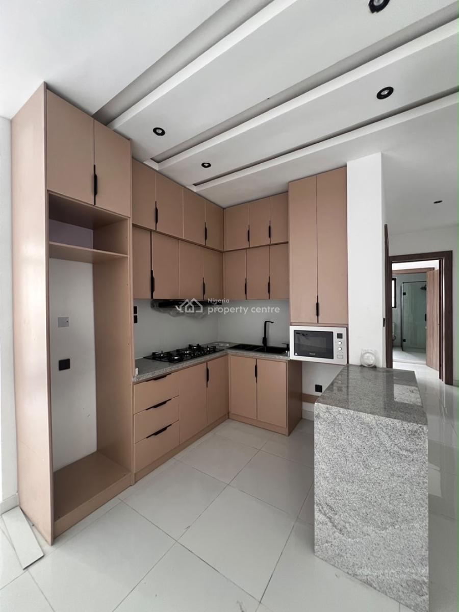 Stunning 2 Bedroom Apartment with Elevator, Stunning 2 Bedroom Apartment with Elevator, Lekki Phase 1, Lekki, Lagos, Block of Flats for Sale