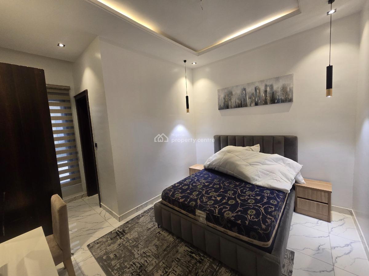 _tastfully Furnished 2 Bedroom Flat with Fully Furnished Bq Available, Off Admiralty Road, Lekki Phase 1, Lekki, Lagos, Flat / Apartment for Rent