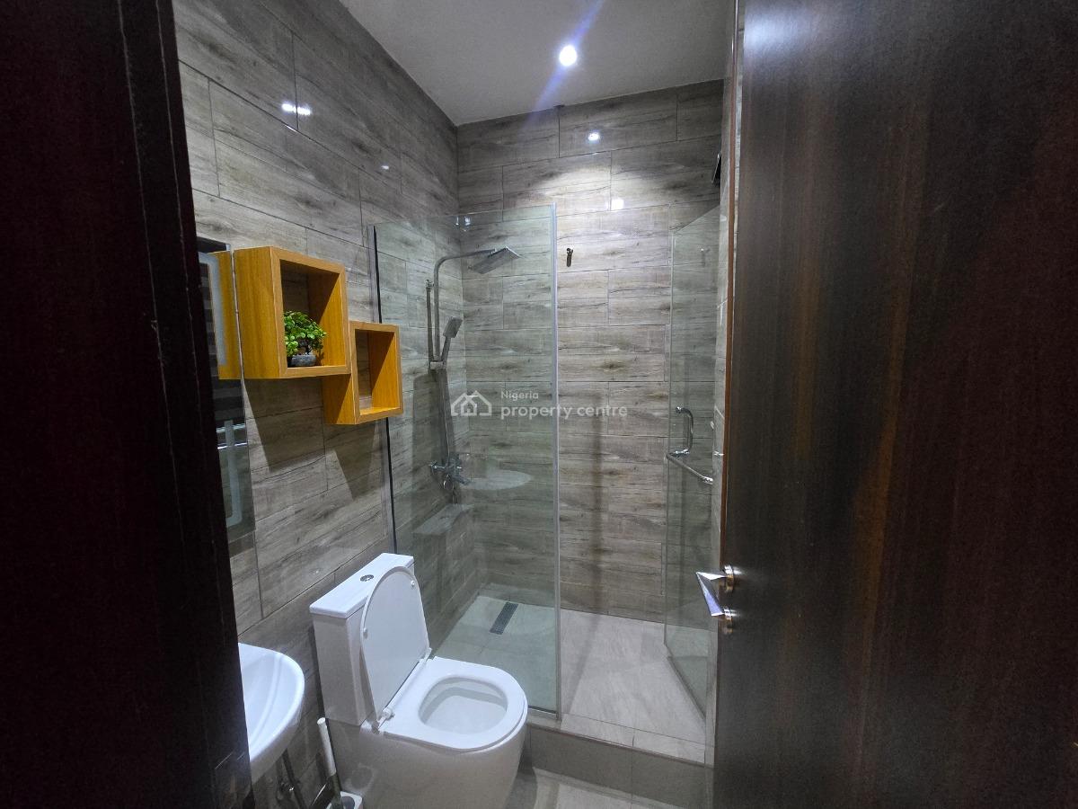 _tastfully Furnished 2 Bedroom Flat with Fully Furnished Bq Available, Off Admiralty Road, Lekki Phase 1, Lekki, Lagos, Flat / Apartment for Rent