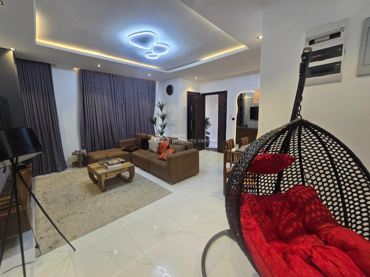 _tastfully Furnished 2 Bedroom Flat with Fully Furnished Bq Available, Off Admiralty Road, Lekki Phase 1, Lekki, Lagos, Flat / Apartment for Rent
