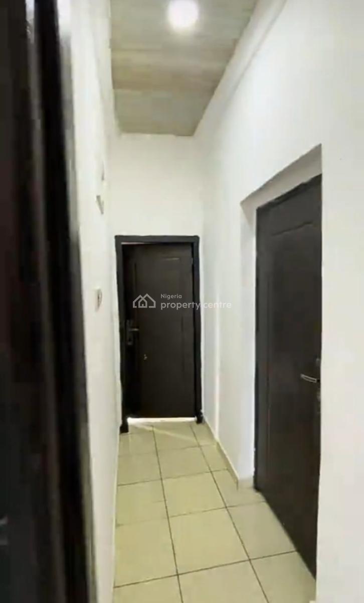 Modern 2 Bedroom Upstairs Apartment { Video}, Badore, Ajah, Lagos, Flat / Apartment for Rent