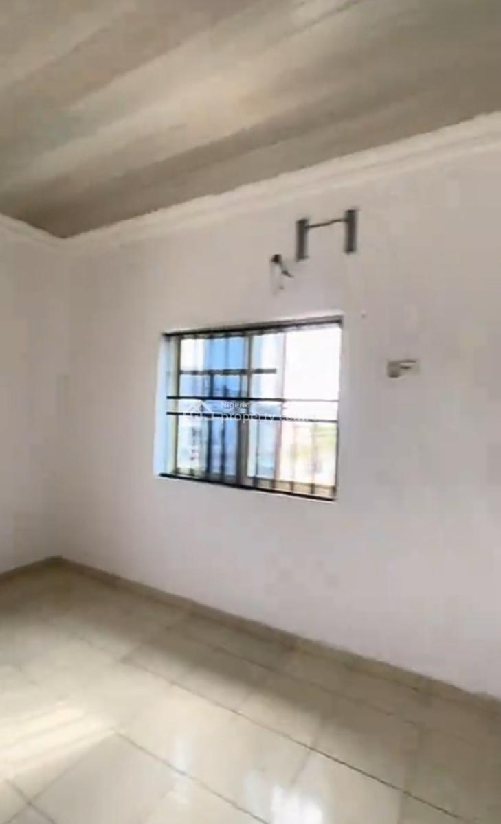 Modern 2 Bedroom Upstairs Apartment { Video}, Badore, Ajah, Lagos, Flat / Apartment for Rent