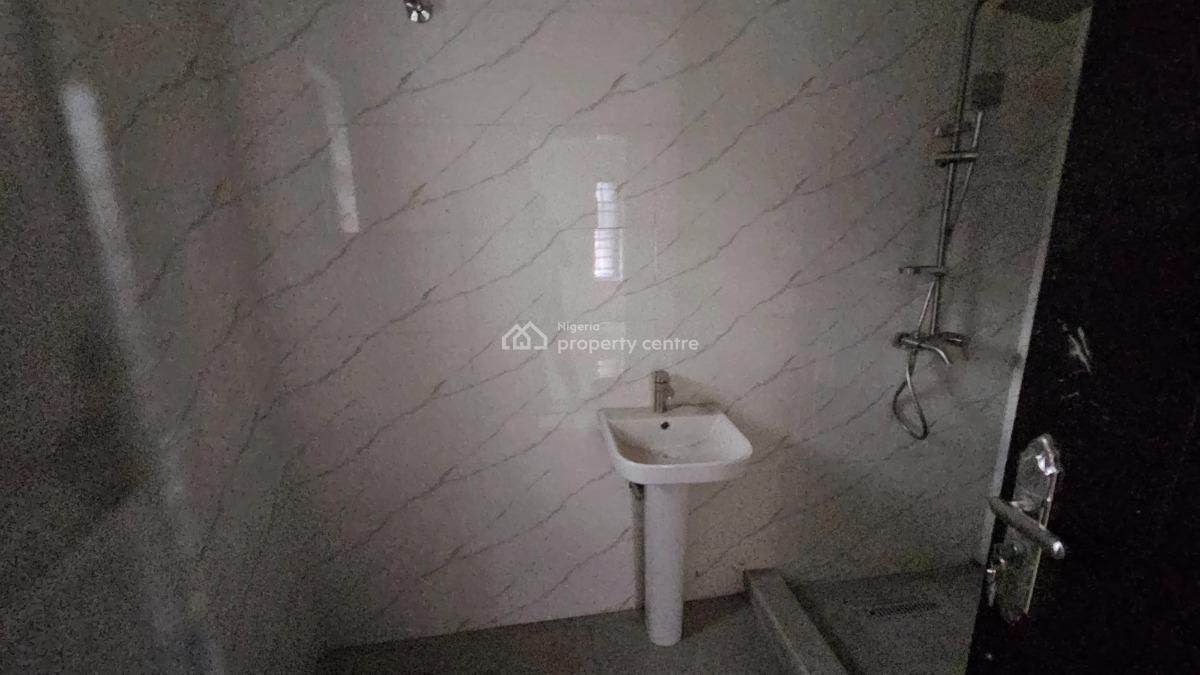Luxuriously Built and Serviced Three(3) Bedroom Flat, Soluyi, Gbagada, Lagos, Block of Flats for Sale
