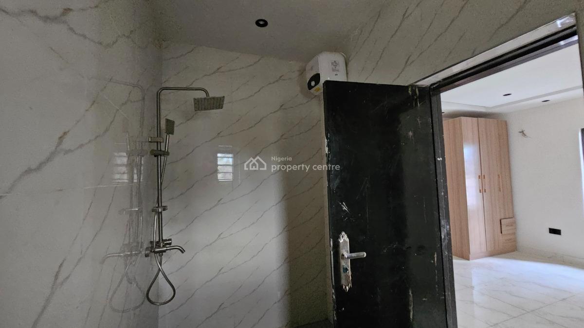 Luxuriously Built and Serviced Three(3) Bedroom Flat, Soluyi, Gbagada, Lagos, Block of Flats for Sale