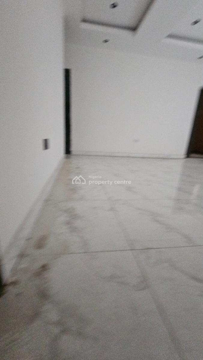 Luxuriously Built and Serviced Three(3) Bedroom Flat, Soluyi, Gbagada, Lagos, Block of Flats for Sale